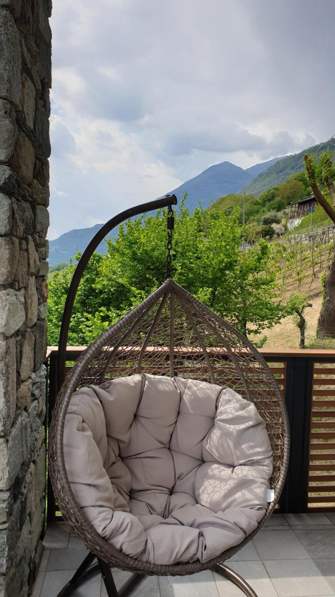 Wine Hotel Retici Balzi Poggiridenti Exterior photo
